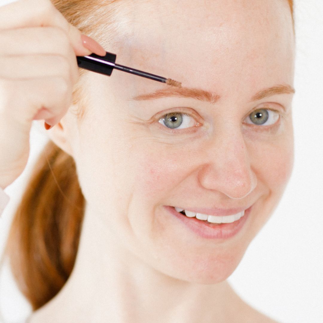 Finally Have Brows® - Tinted Redhead Eyebrow Gel (Volumizing) Finally Have Brows® - Tinted Volumizing Eyebrow Gel - Redhead Makeup