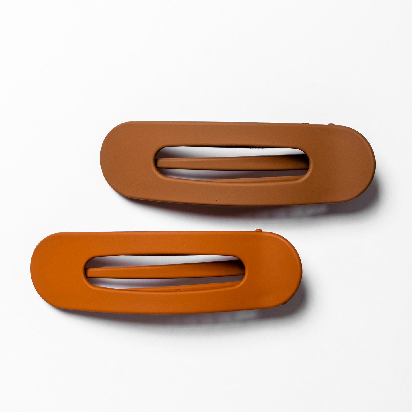 Redhead Flat Lay Claw Clips Redhead Flat Lay Claw Clips