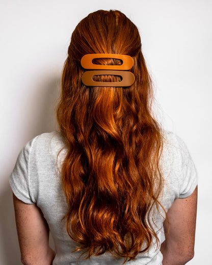Redhead Flat Lay Claw Clips Redhead Flat Lay Claw Clips